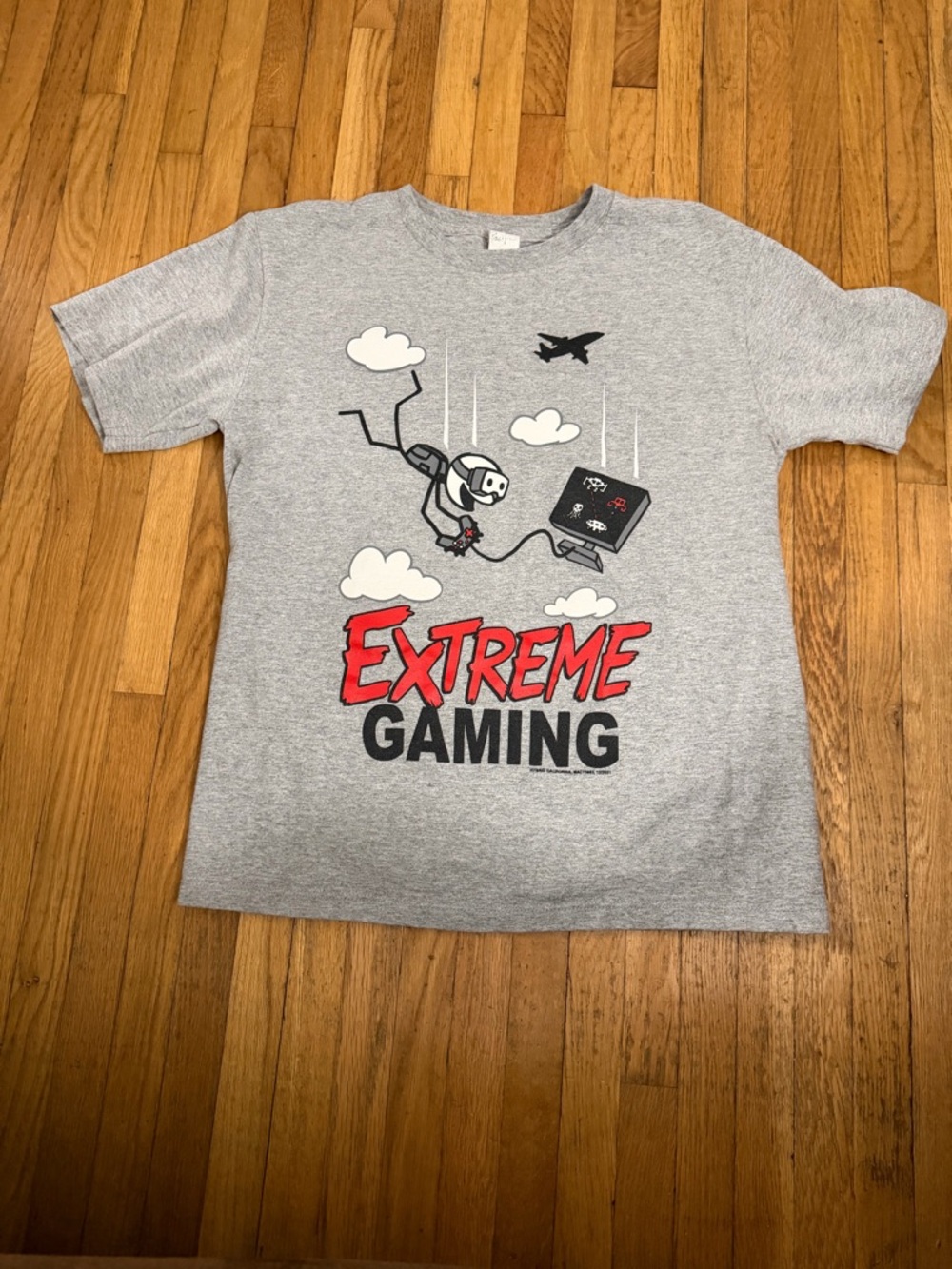 Youth Medium Gray "Extreme Gaming" Graphic Tee